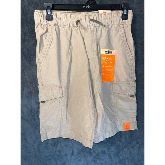 Boys NWT Urban Pipeline Shorts 14/16 - Picture 1 of 4